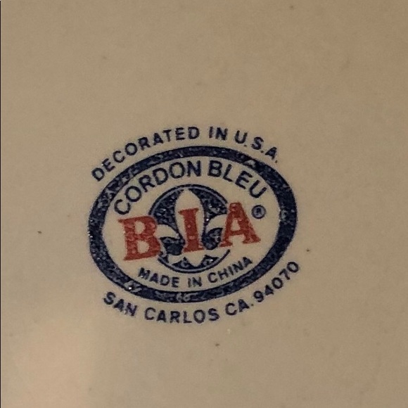 CORDON BLEU 9” round baking dish - Picture 2 of 9